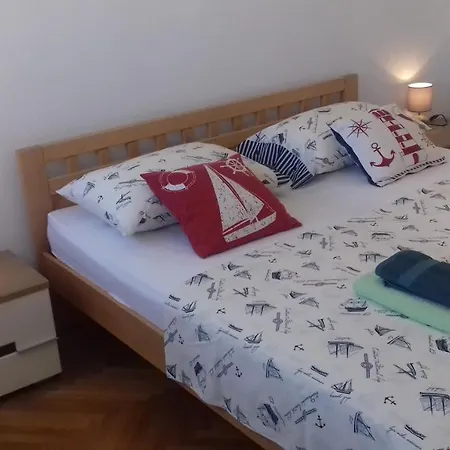 Polanda Apartment *