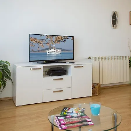 Polanda Διαμέρισμα *